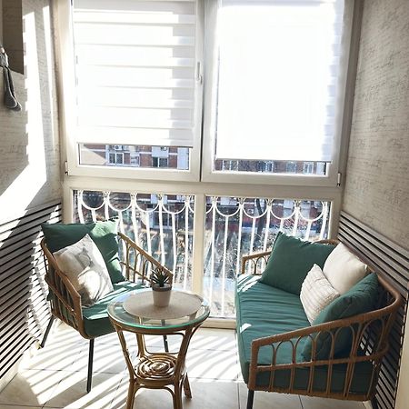 Balzak 64M2, Free Parking & Wi-Fi Apartment Novi Sad Exterior photo