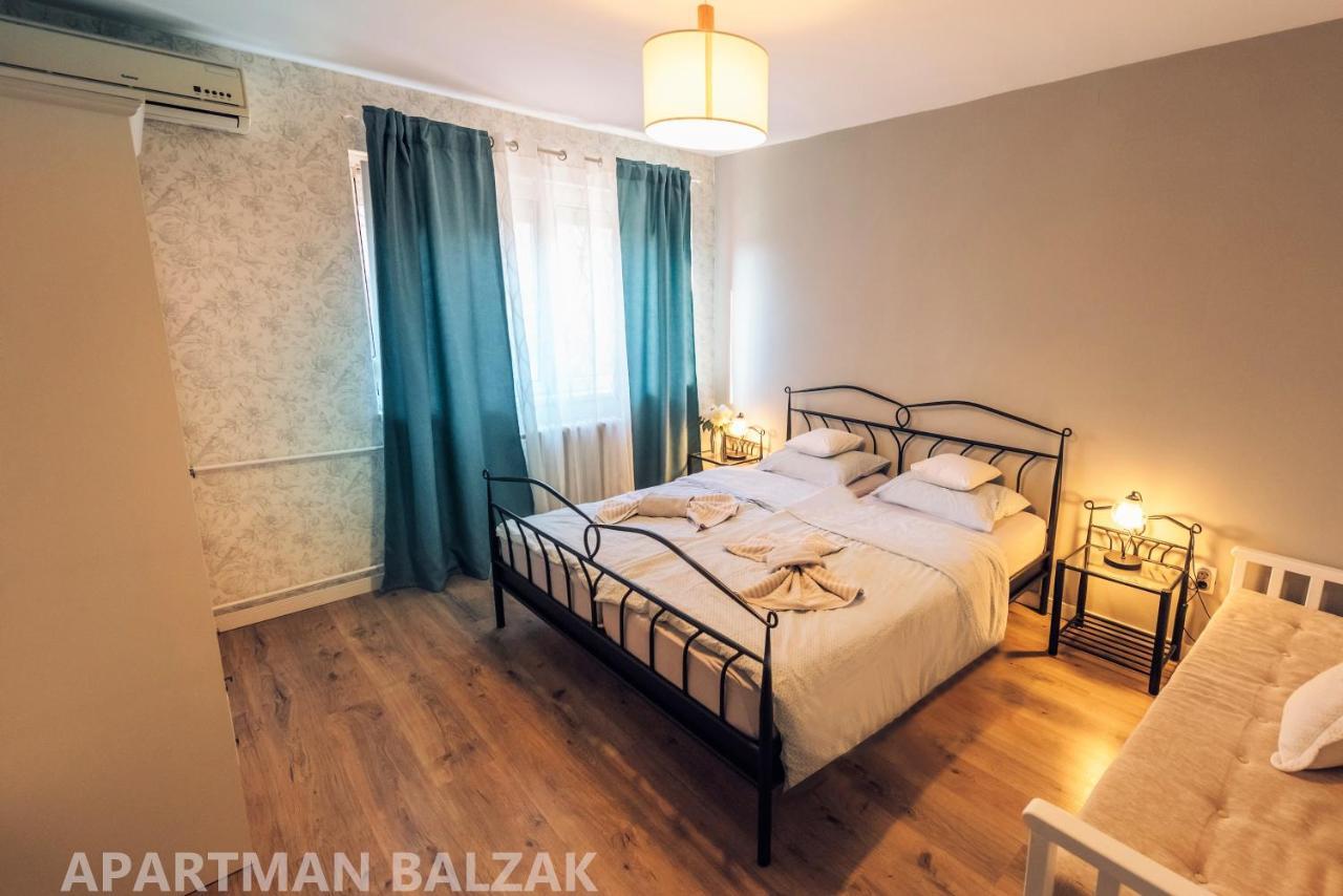 Balzak 64M2, Free Parking & Wi-Fi Apartment Novi Sad Exterior photo
