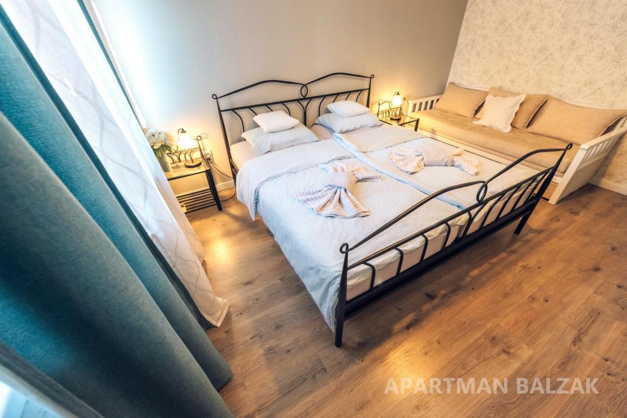 Balzak 64M2, Free Parking & Wi-Fi Apartment Novi Sad Exterior photo