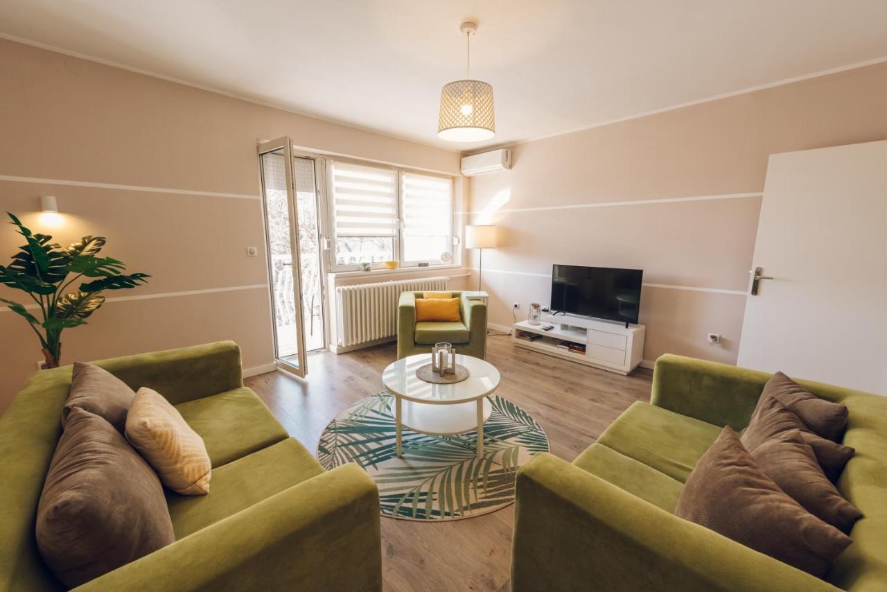 Balzak 64M2, Free Parking & Wi-Fi Apartment Novi Sad Exterior photo
