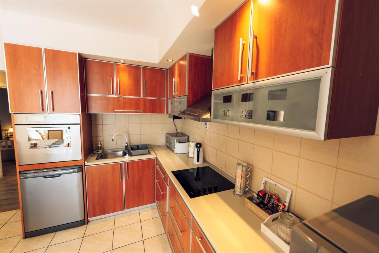 Balzak 64M2, Free Parking & Wi-Fi Apartment Novi Sad Exterior photo
