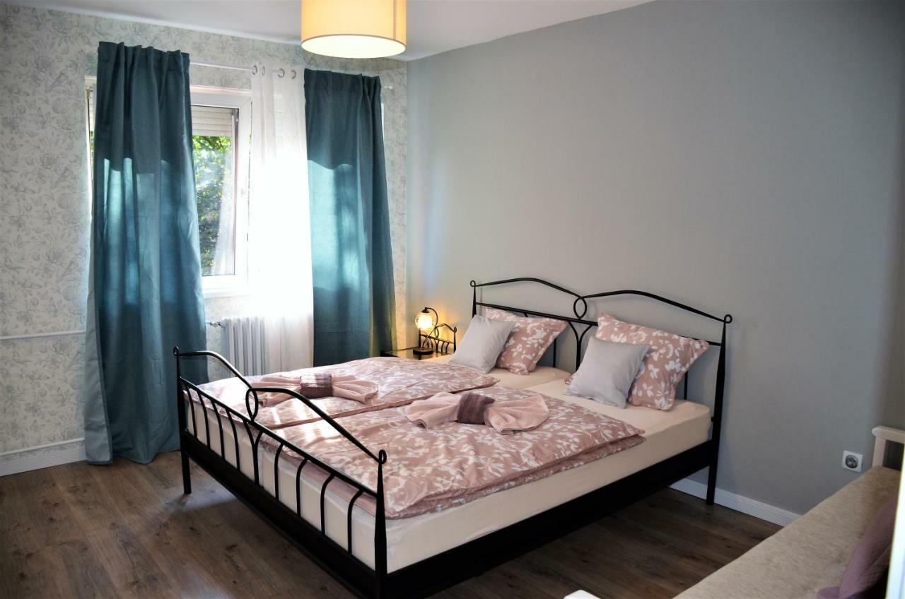 Balzak 64M2, Free Parking & Wi-Fi Apartment Novi Sad Exterior photo